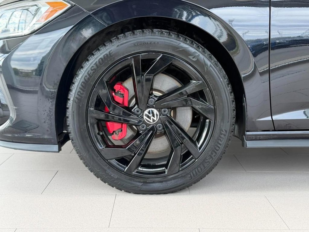 Volkswagen Jetta GLI DSG | DÉMARREUR | TOIT | CUIR | NAV | CARPLAY | CAMÉRA +++ 2023 à Laval, Québec - 4 - w1024h768px