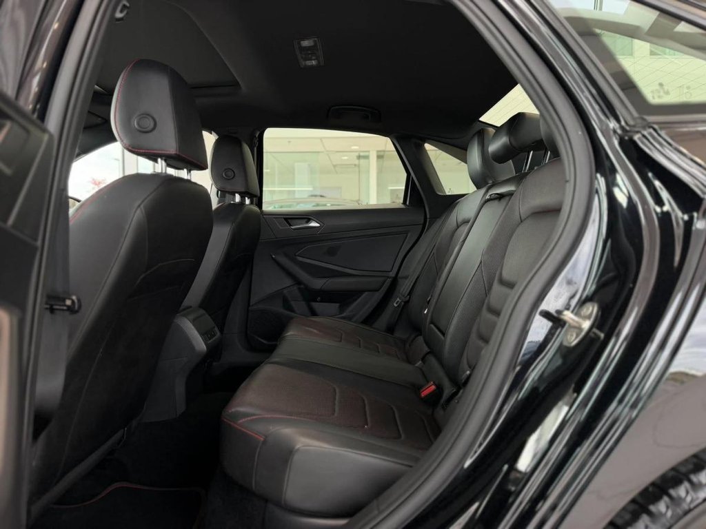 Volkswagen Jetta GLI DSG | DÉMARREUR | TOIT | CUIR | NAV | CARPLAY | CAMÉRA +++ 2023 à Laval, Québec - 9 - w1024h768px