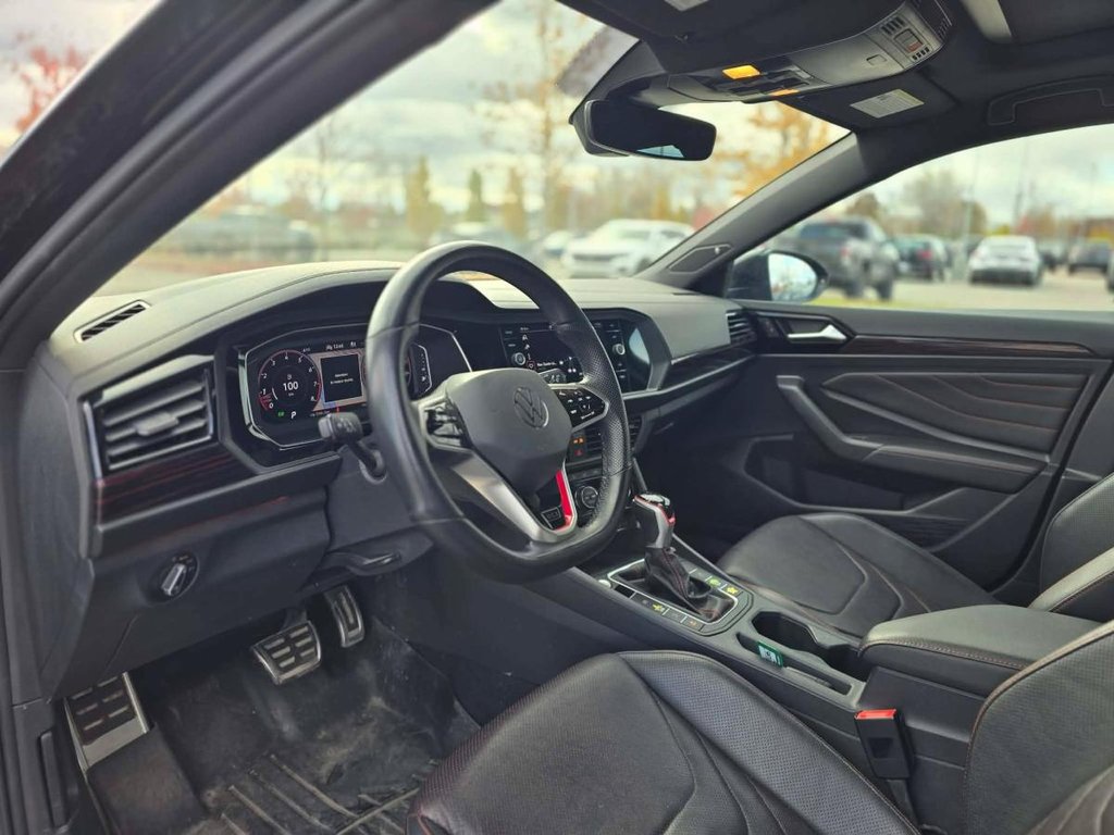 Volkswagen Jetta GLI DSG | DÉMARREUR | TOIT | CUIR | NAV | CARPLAY | CAMÉRA +++ 2023 à Laval, Québec - 9 - w1024h768px