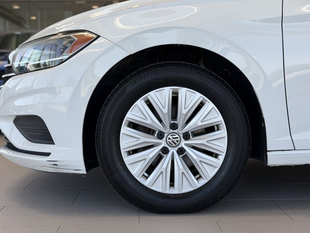 2019 Volkswagen Jetta Comfortline | BAS KM | CARPLAY | CAMÉRA | SIÈGES CHAUFFANTS +++ in Laval, Quebec - 4 - w1024h768px