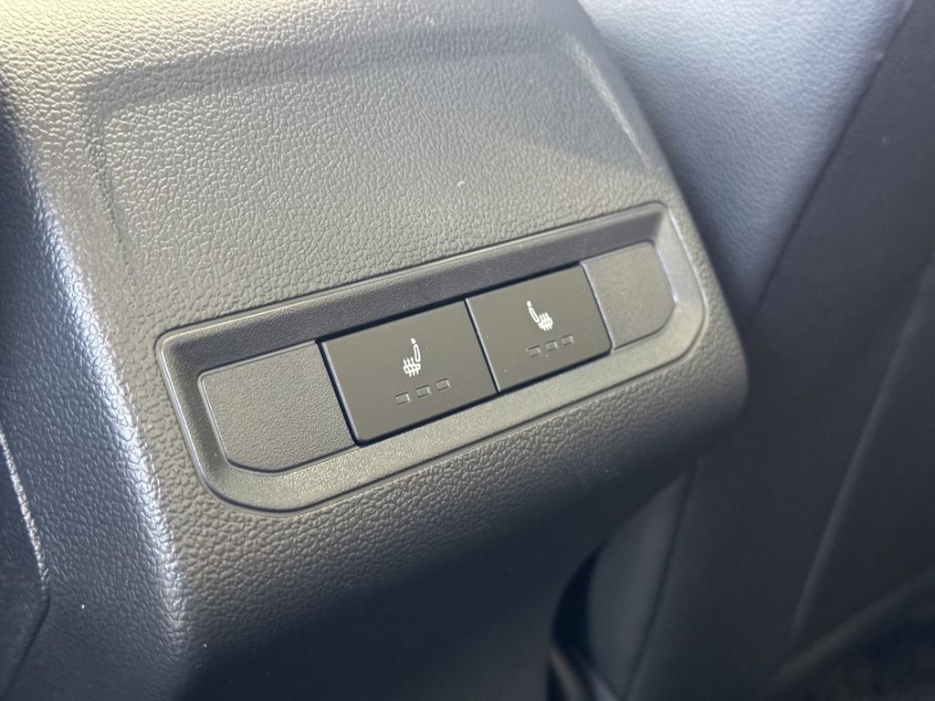Volkswagen Jetta Highline TOIT | CUIR | CAMÉRA | CARPLAY | BAS KM +++ 2022 à Laval, Québec - 10 - w1024h768px