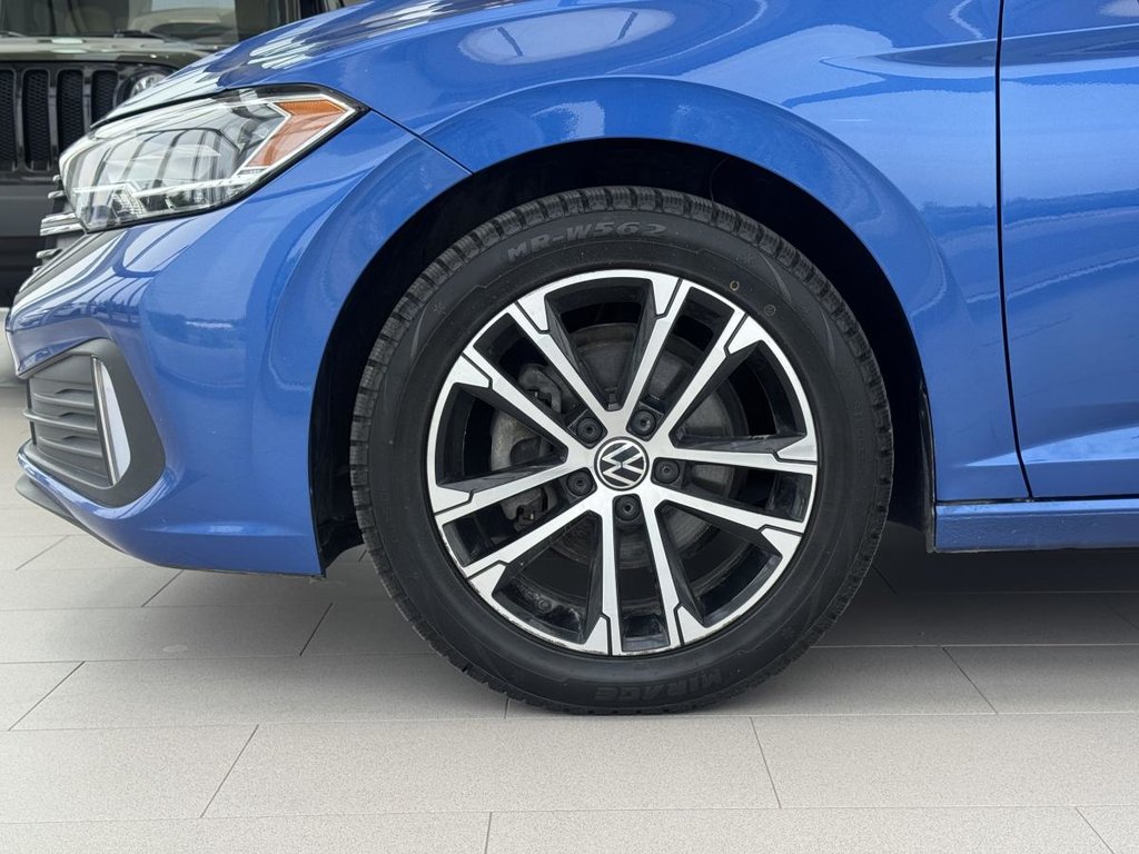 Volkswagen Jetta Comfortline SPORT PACK | TOIT | CARPLAY | CUIR +++ 2023 à Laval, Québec - 5 - w1024h768px