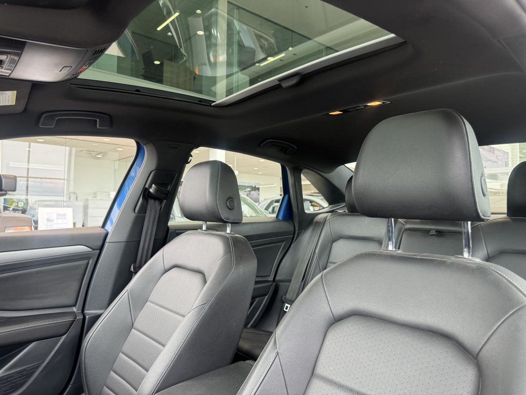 Volkswagen Jetta Comfortline SPORT PACK | TOIT | CARPLAY | CUIR +++ 2023 à Laval, Québec - 20 - w1024h768px