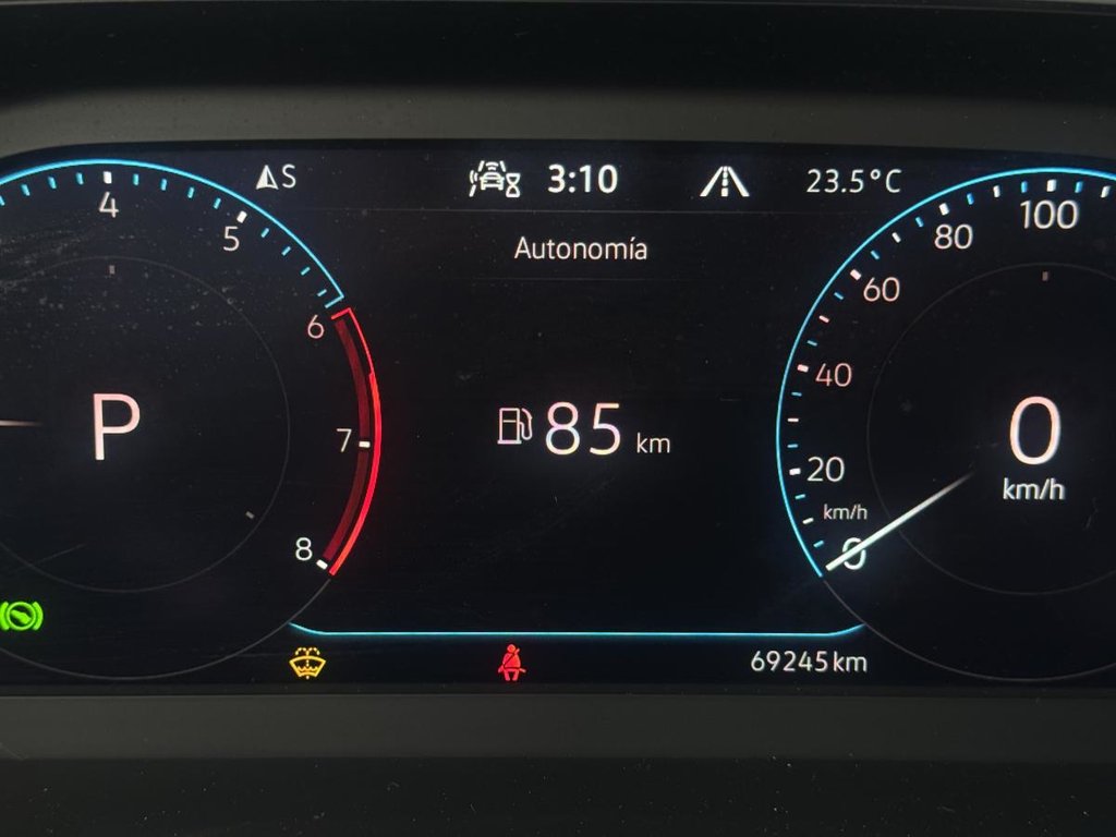 Volkswagen Jetta Comfortline SPORT PACK | TOIT | CARPLAY | CUIR +++ 2023 à Laval, Québec - 13 - w1024h768px