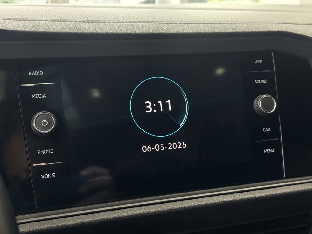 Volkswagen Jetta Comfortline SPORT PACK | TOIT | CARPLAY | CUIR +++ 2023 à Laval, Québec - 18 - w1024h768px