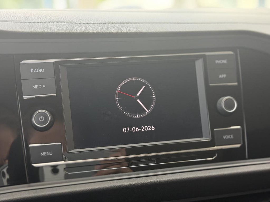 Volkswagen Jetta Trendline | BAS KM | CARPLAY | CAMÉRA | SIÈGES CHAUFFANTS +++ 2023 à Laval, Québec - 18 - w1024h768px