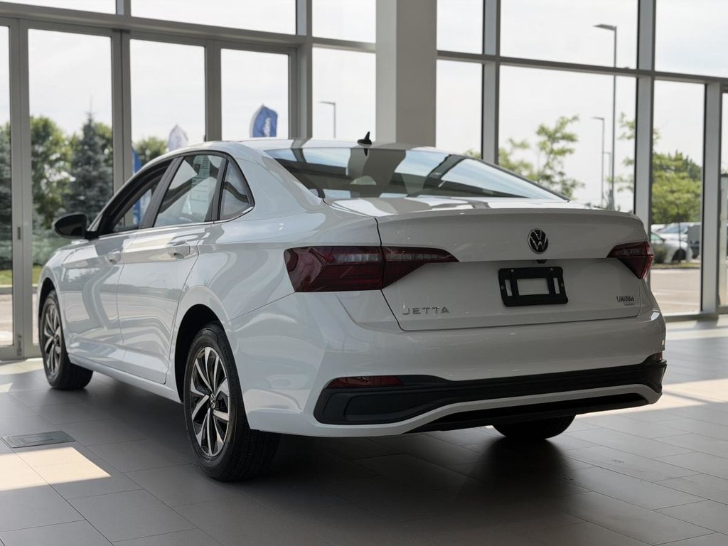 Volkswagen Jetta Trendline | BAS KM | CARPLAY | CAMÉRA | SIÈGES CHAUFFANTS +++ 2023 à Laval, Québec - 6 - w1024h768px