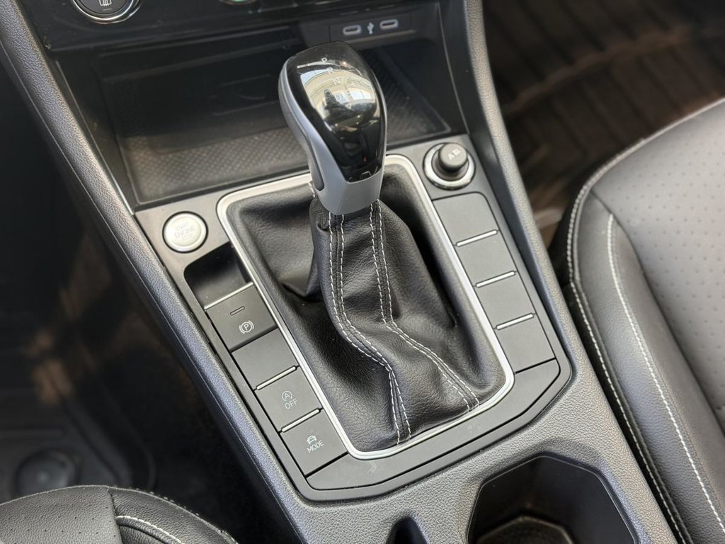 Volkswagen Jetta Comfortline SPORT PACK | TOIT | CARPLAY | CUIR +++ 2024 à Laval, Québec - 16 - w1024h768px