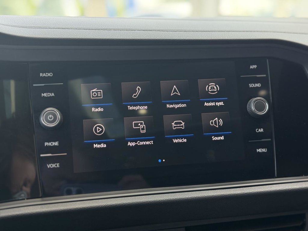 Volkswagen Jetta Comfortline SPORT PACK | TOIT | CARPLAY | CUIR +++ 2024 à Laval, Québec - 18 - w1024h768px