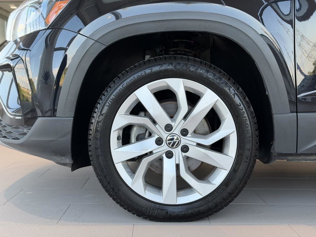 2022 Volkswagen Taos Comfortline 4MOTION | DÉMARREUR | TOIT PANO | CUIR | CARPLAY | CAMÉRA +++ in Laval, Quebec - 5 - w1024h768px