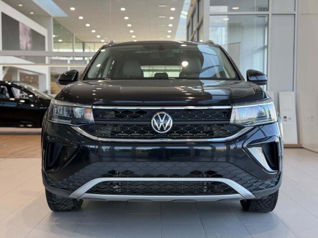2022 Volkswagen Taos Comfortline 4MOTION | DÉMARREUR | TOIT PANO | CUIR | CARPLAY | CAMÉRA +++ in Laval, Quebec - 3 - w1024h768px