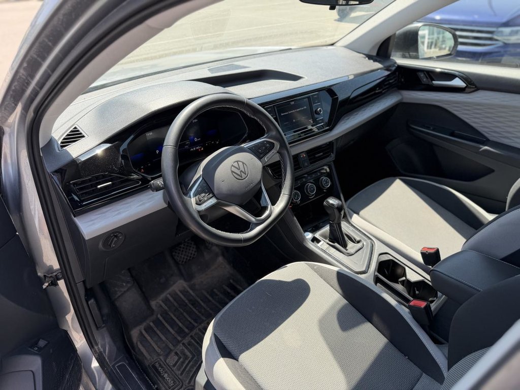 Volkswagen Taos Trendline | CARPLAY | CAMÉRA | SIÈGES CHAUFFANTS +++ 2023 à Laval, Québec - 8 - w1024h768px