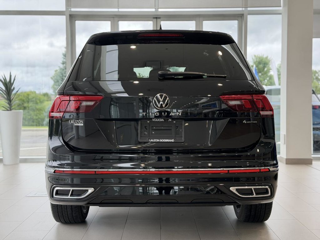 2023 Volkswagen Tiguan Highline R-Line | 4MOTION | CUIR | NAV | TOIT PANO | DÉMARREUR | CAMÉRA 360 | FENDER | CARPLAY +++ in Laval, Quebec - 7 - w1024h768px