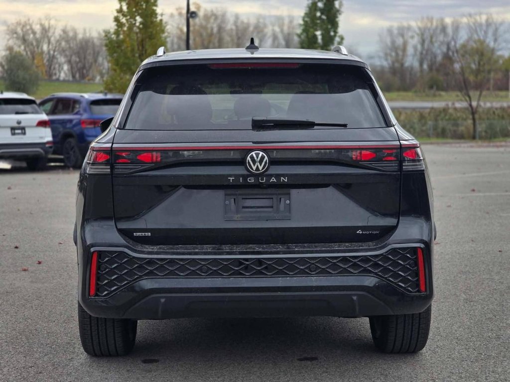 2026 Volkswagen Tiguan Highline R-Line Turbo 4MOTION | CAMÉRA 360 | HARMAN KARDON | NAV | TOIT PANO | CUIR | CARPLAY +++ in Laval, Quebec - 7 - w1024h768px