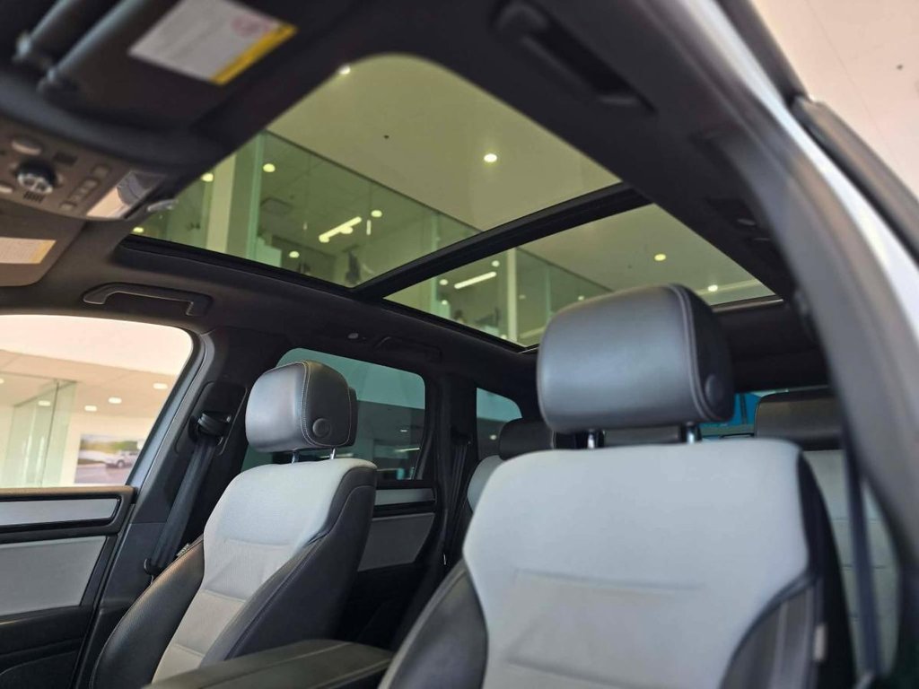 Volkswagen Touareg Wolfsburg Edition 4MOTION | TOIT PANO | CUIR | NAV | CAMÉRA +++ 2017 à Laval, Québec - 23 - w1024h768px