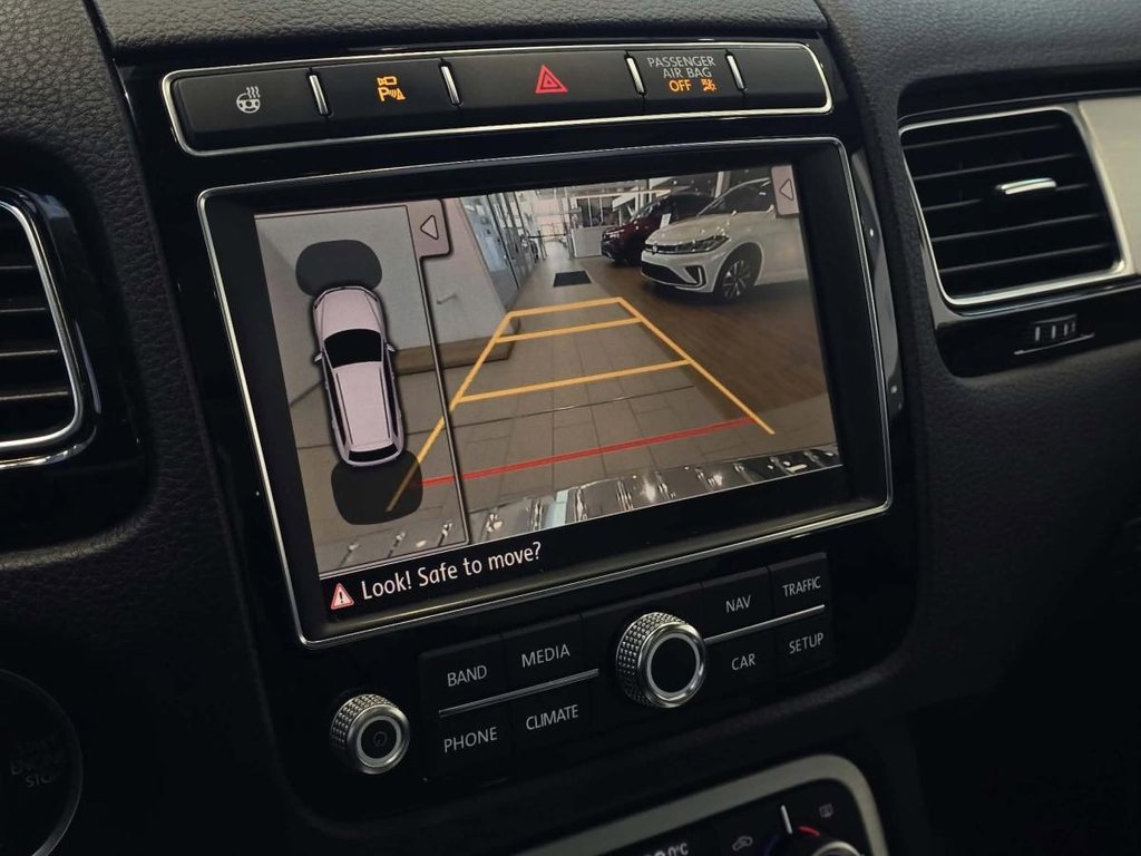 Volkswagen Touareg Wolfsburg Edition 4MOTION | TOIT PANO | CUIR | NAV | CAMÉRA +++ 2017 à Laval, Québec - 20 - w1024h768px