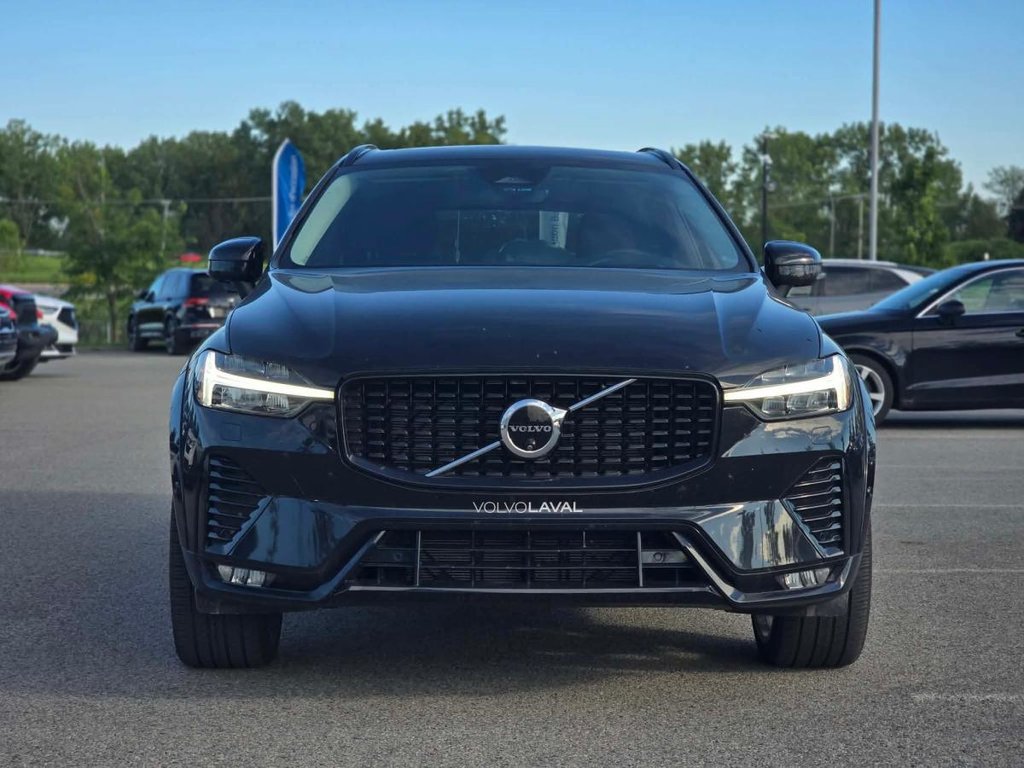 2024 Volvo XC60 B5 Ultimate Dark Theme AWD | CUIR | NAV | TOIT PANO | CAMÉRA 360 | BOWERS & WILKINS | CARPLAY +++ in Laval, Quebec - 4 - w1024h768px