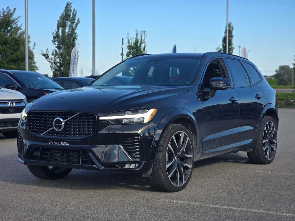2024 Volvo XC60 B5 Ultimate Dark Theme AWD | CUIR | NAV | TOIT PANO | CAMÉRA 360 | BOWERS & WILKINS | CARPLAY +++ in Laval, Quebec - 5 - w1024h768px