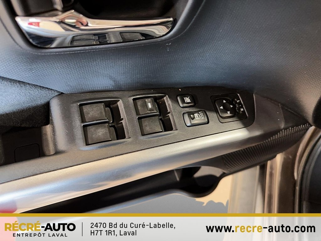 2011  Outlander 4WD LS + BANCS CHAUFFANTS + TEL QUEL!!! in Brossard, Quebec - 13 - w1024h768px