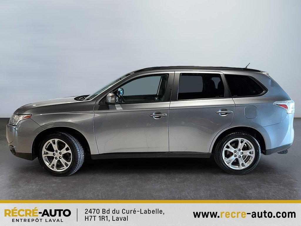 2014  Outlander 4WD ES PREMIUM + TOIT + CUIR + CAMERA in Brossard, Quebec - 5 - w1024h768px