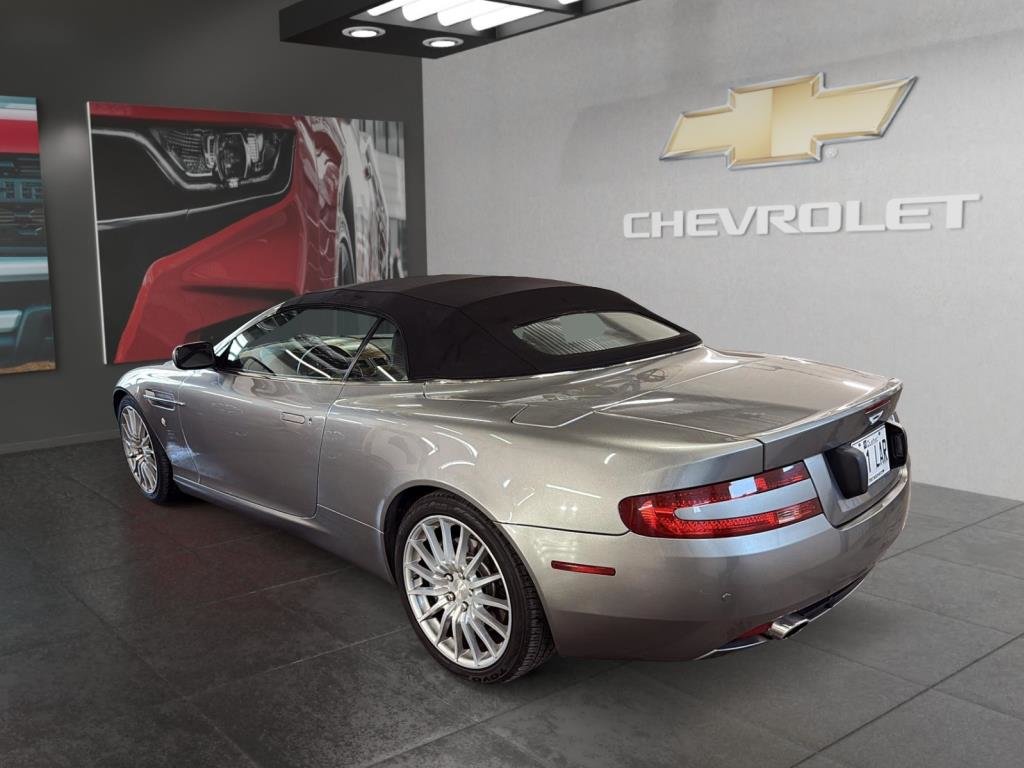 Aston Martin DB9  2006 à Saint-Hyacinthe, Québec - 4 - w1024h768px