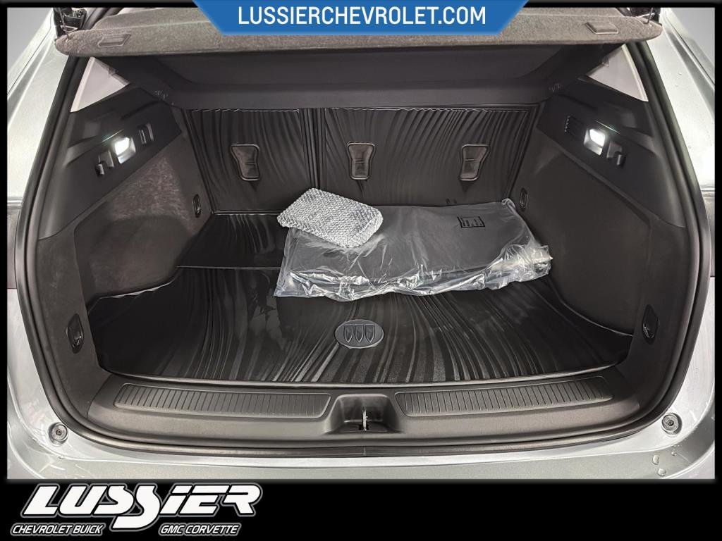 Buick Envision Essence AWD  2026 à Saint-Hyacinthe, Québec - 6 - w1024h768px