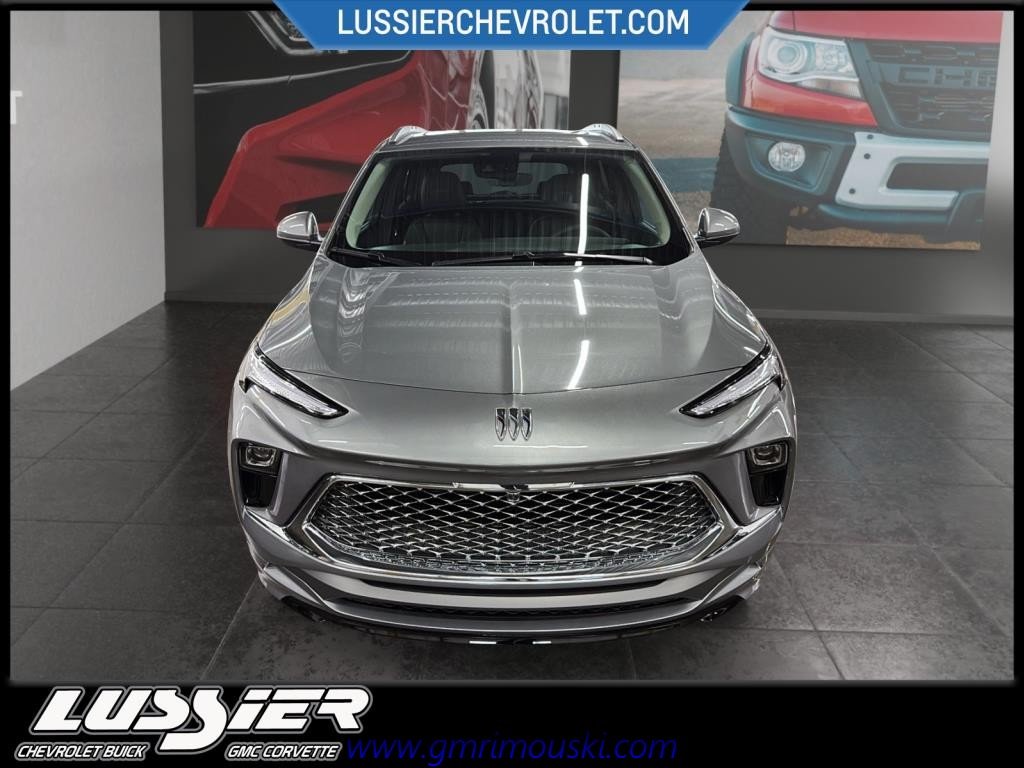 Buick ENCORE GX Avenir AWD  2025 à Saint-Hyacinthe, Québec - 2 - w1024h768px