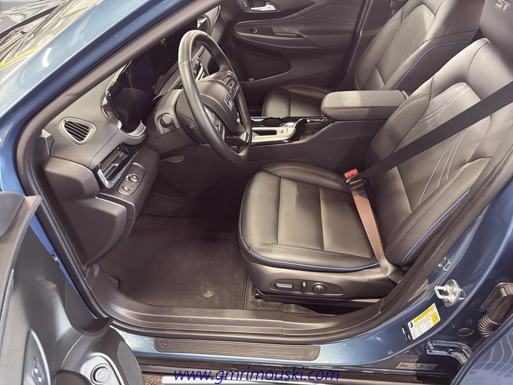 Buick ENVISTA  2025 à Saint-Hyacinthe, Québec - 9 - w1024h768px