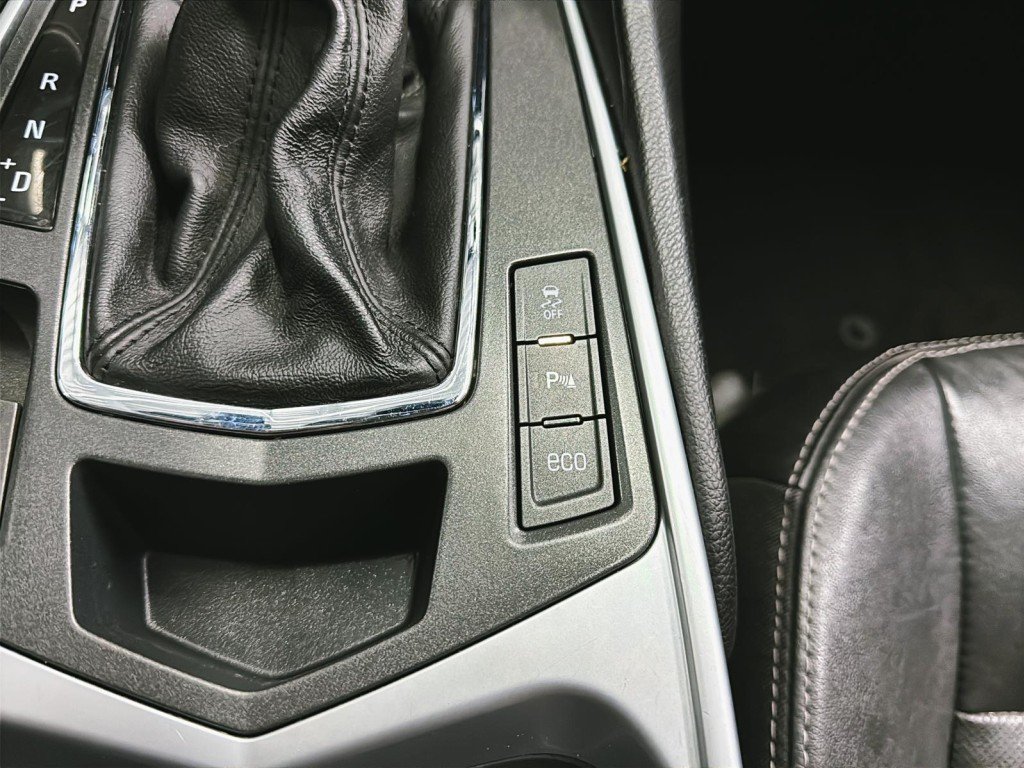 2012 Cadillac SRX in Saint-Hyacinthe, Quebec - 15 - w1024h768px