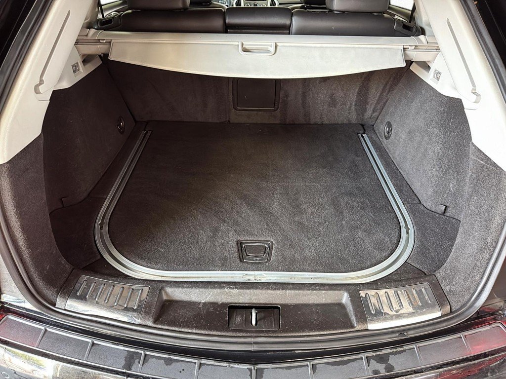 2012 Cadillac SRX in Saint-Hyacinthe, Quebec - 6 - w1024h768px