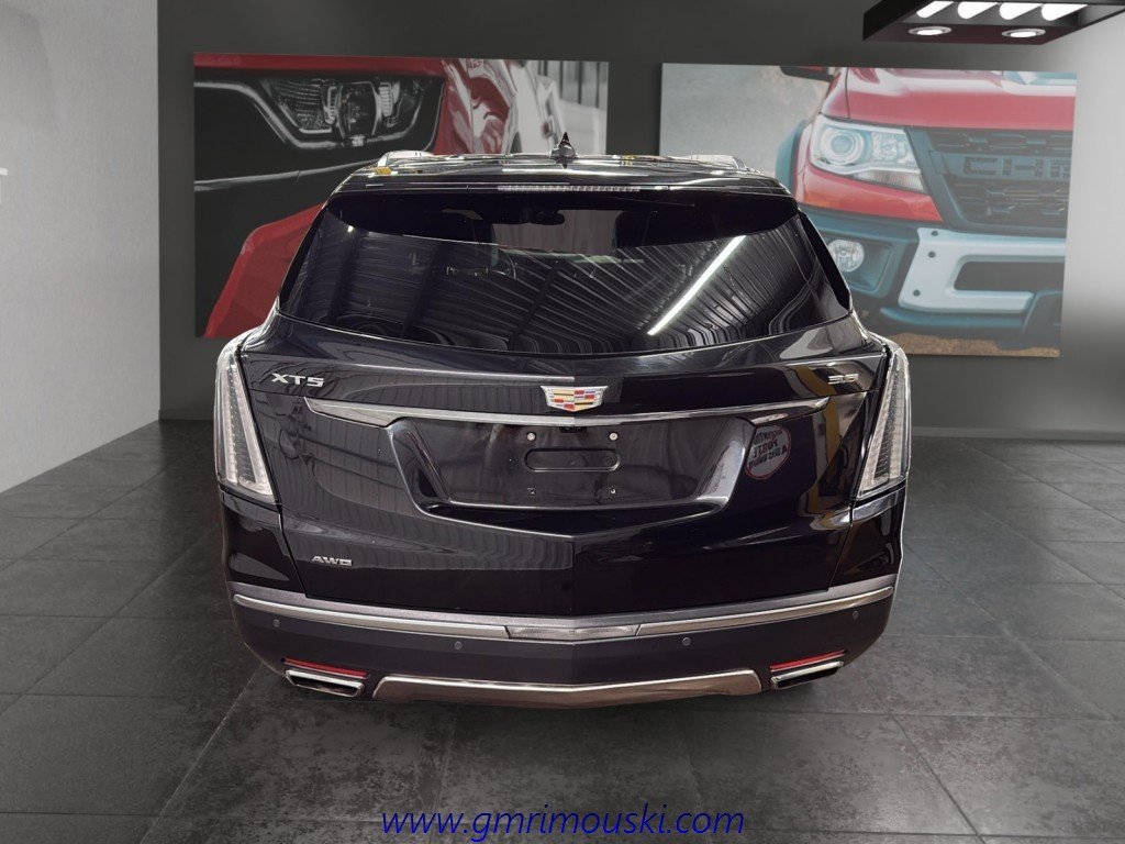 Cadillac XT5  2017 à Saint-Hyacinthe, Québec - 3 - w1024h768px