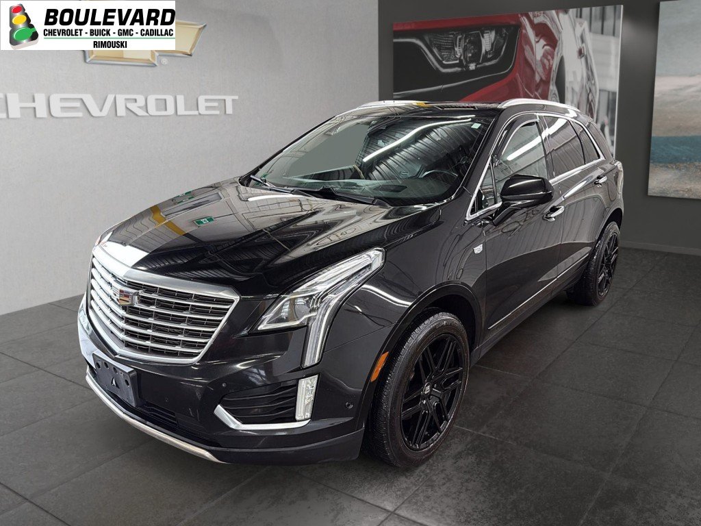 Cadillac XT5  2017 à Saint-Hyacinthe, Québec - 1 - w1024h768px