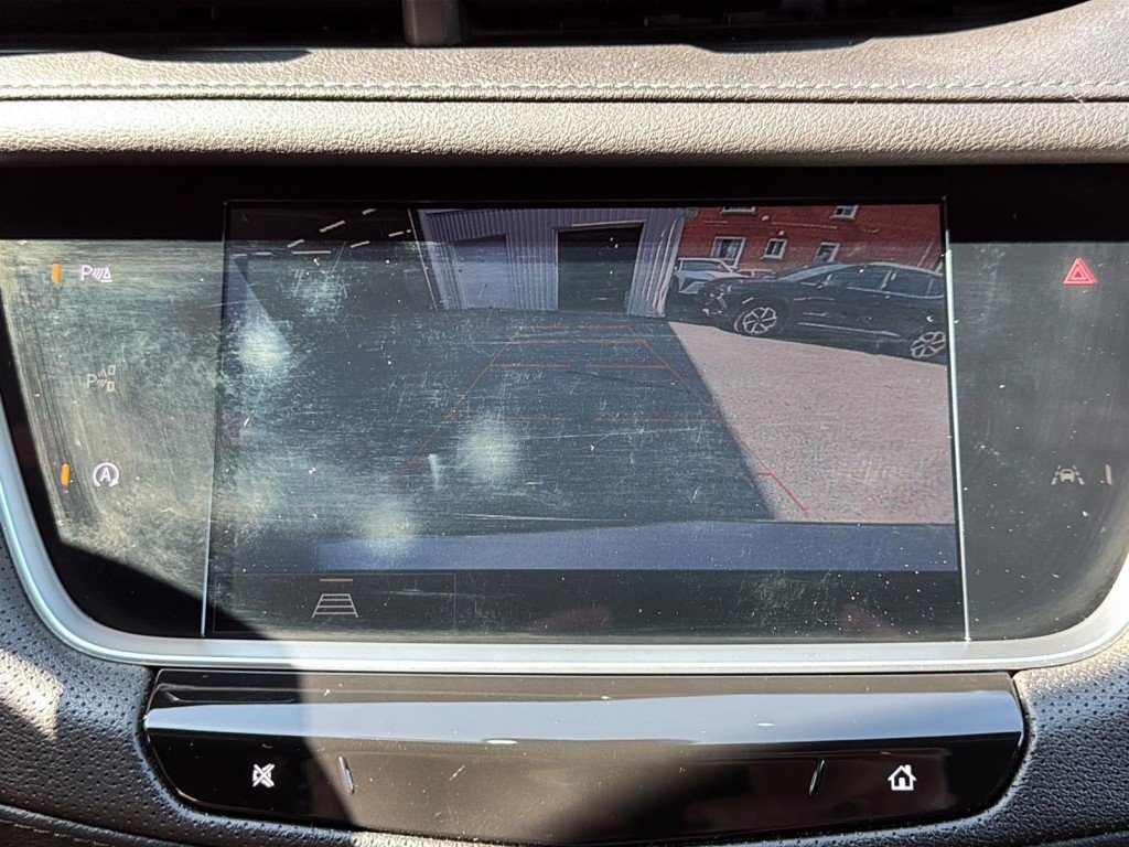 2022 Cadillac XT5 in Saint-Hyacinthe, Quebec - 18 - w1024h768px