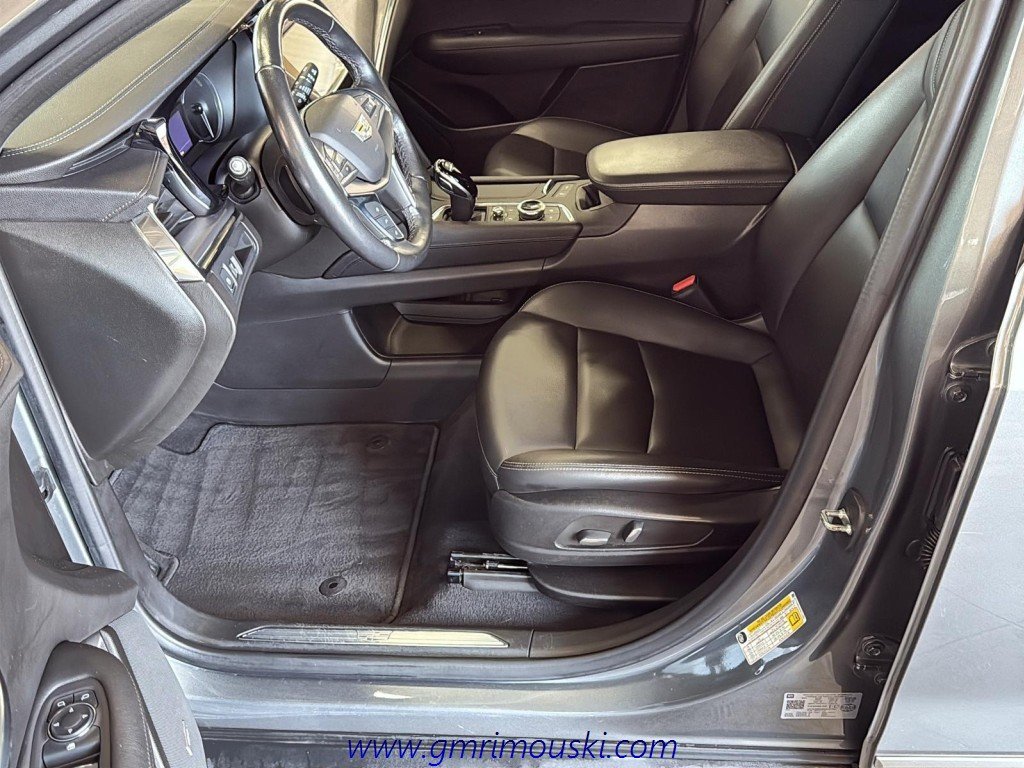 2022 Cadillac XT5 in Saint-Hyacinthe, Quebec - 9 - w1024h768px