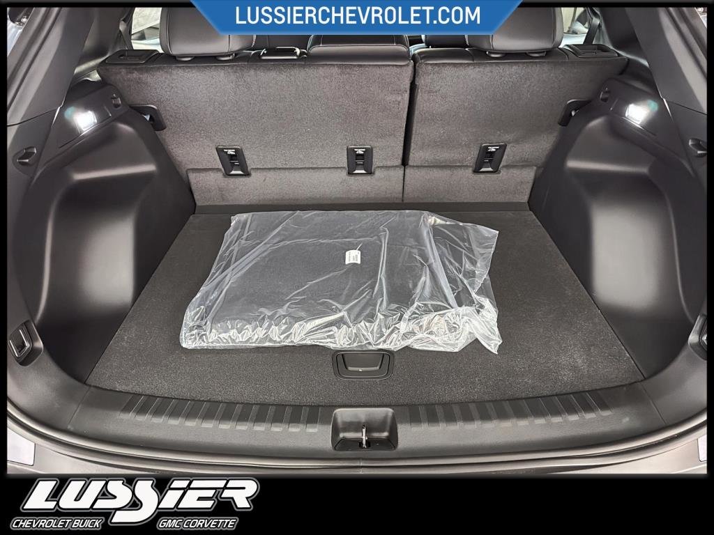 2025 Chevrolet BLAZER EV LT in Saint-Hyacinthe, Quebec - 6 - w1024h768px
