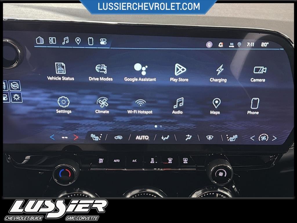 2025 Chevrolet BLAZER EV LT in Saint-Hyacinthe, Quebec - 18 - w1024h768px