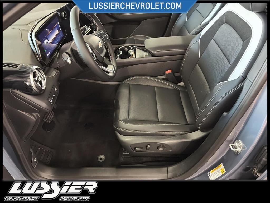 2025 Chevrolet BLAZER EV LT in Saint-Hyacinthe, Quebec - 9 - w1024h768px