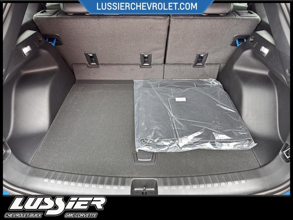 2025 Chevrolet BLAZER EV LT in Saint-Hyacinthe, Quebec - 6 - w1024h768px