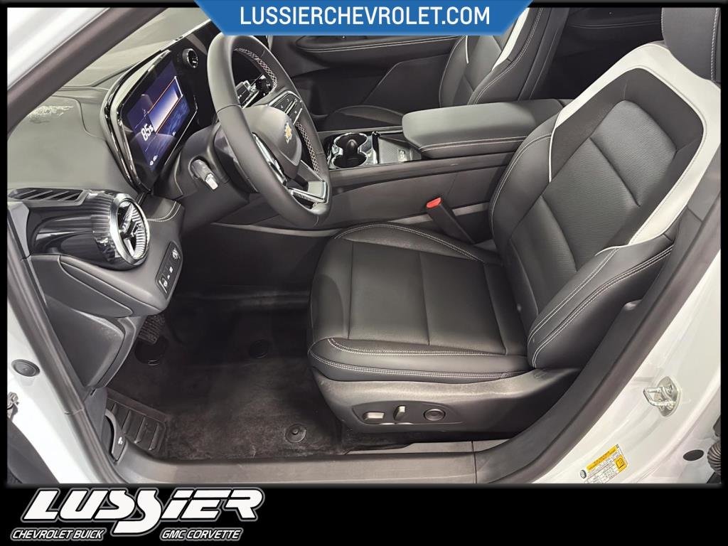 2025 Chevrolet BLAZER EV LT in Saint-Hyacinthe, Quebec - 9 - w1024h768px