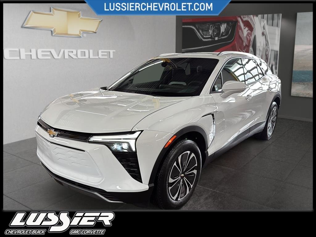 2025 Chevrolet BLAZER EV LT in Saint-Hyacinthe, Quebec - 1 - w1024h768px