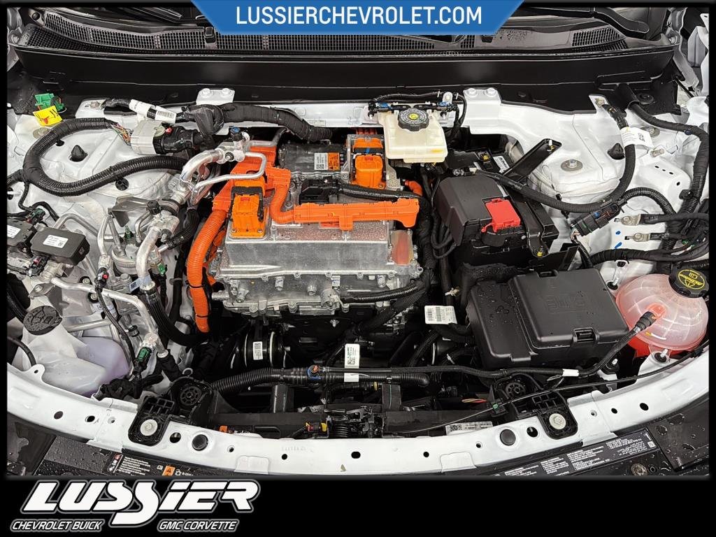 2025 Chevrolet BLAZER EV LT in Saint-Hyacinthe, Quebec - 8 - w1024h768px