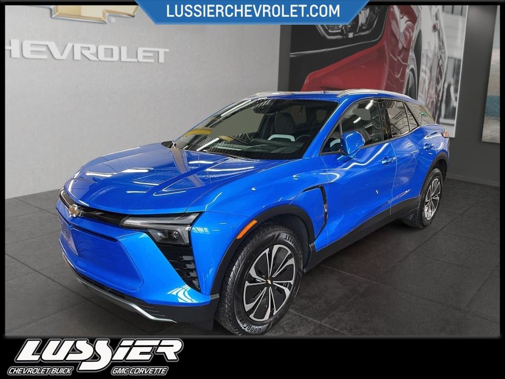 2025 Chevrolet BLAZER EV LT in Saint-Hyacinthe, Quebec - 1 - w1024h768px