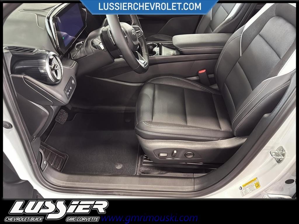 Chevrolet BLAZER EV LT  2025 à Saint-Hyacinthe, Québec - 9 - w1024h768px