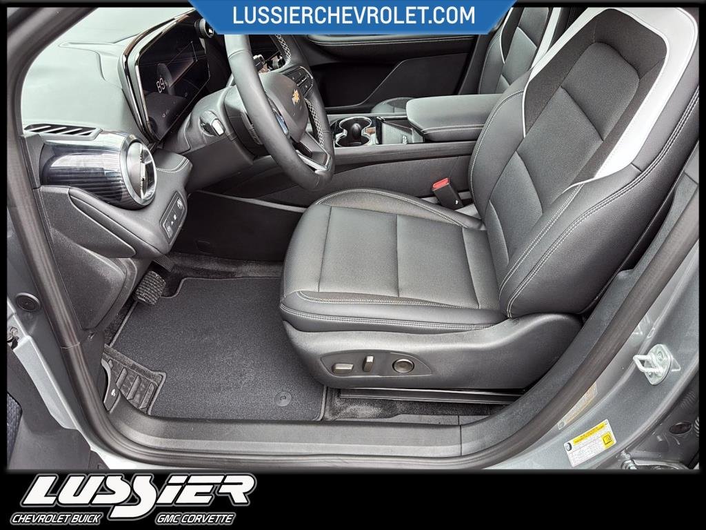 Chevrolet BLAZER EV LT  2025 à Saint-Hyacinthe, Québec - 9 - w1024h768px