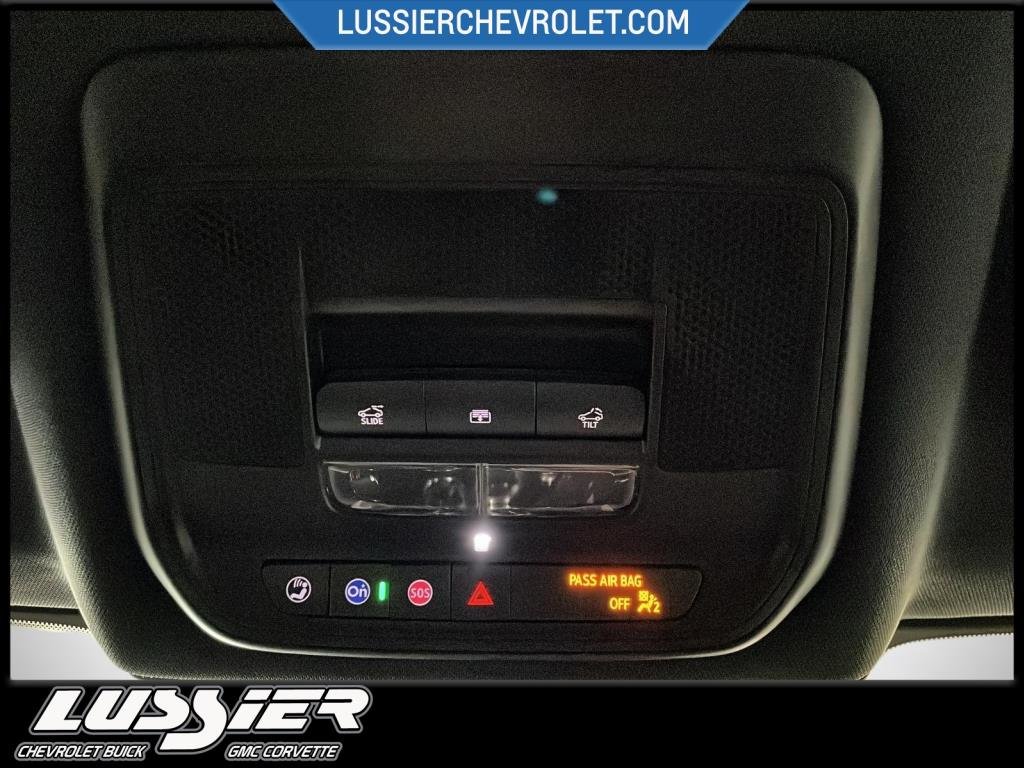 2025 Chevrolet BLAZER EV LT in Saint-Hyacinthe, Quebec - 16 - w1024h768px