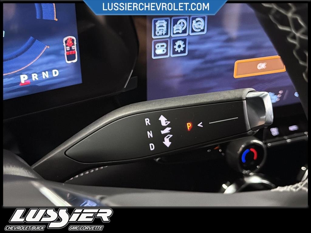 2025 Chevrolet BLAZER EV LT in Saint-Hyacinthe, Quebec - 15 - w1024h768px