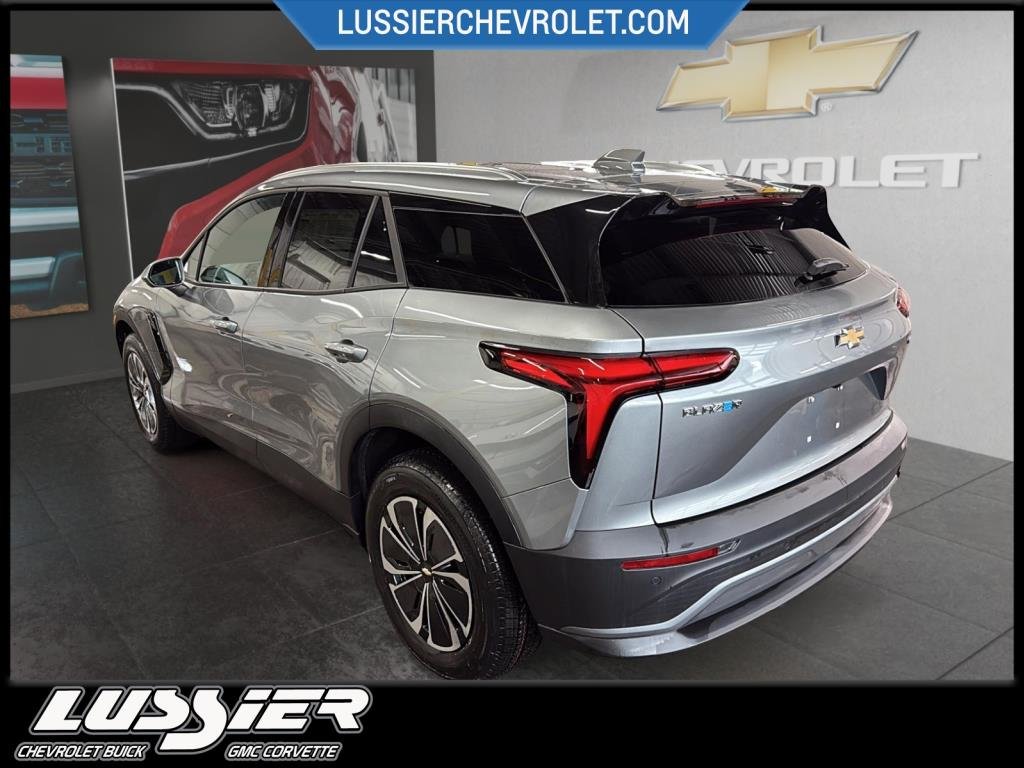 2025 Chevrolet BLAZER EV LT in Saint-Hyacinthe, Quebec - 4 - w1024h768px