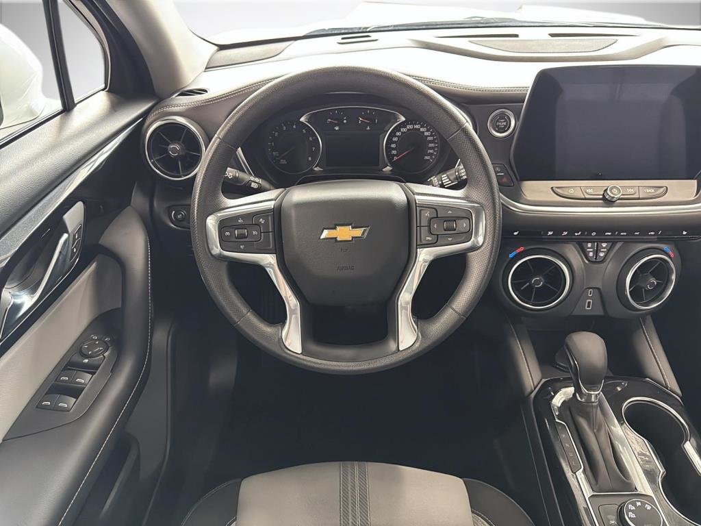 Chevrolet Blazer  2023 à Saint-Hyacinthe, Québec - 11 - w1024h768px