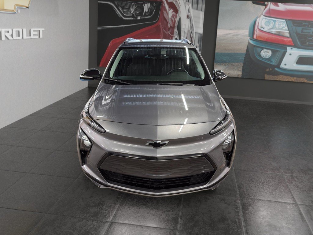 Chevrolet BOLT EUV  2023 à Saint-Hyacinthe, Québec - 2 - w1024h768px