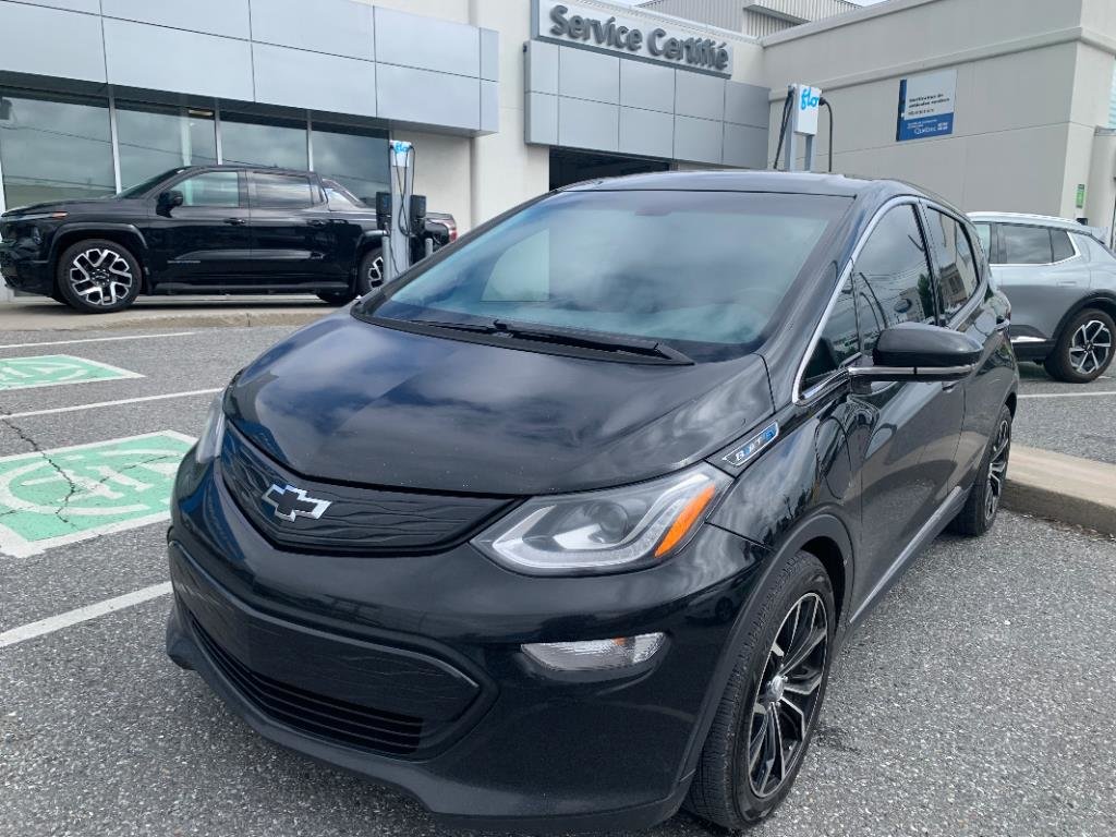 2020 Chevrolet Bolt in Saint-Hyacinthe, Quebec - 1 - w1024h768px